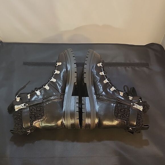 CIRCUS BY SAM EDELMAN WOMEN'S GRETCHEN SHEARLING HIKER BOOT G1 - Picture 9 of 15